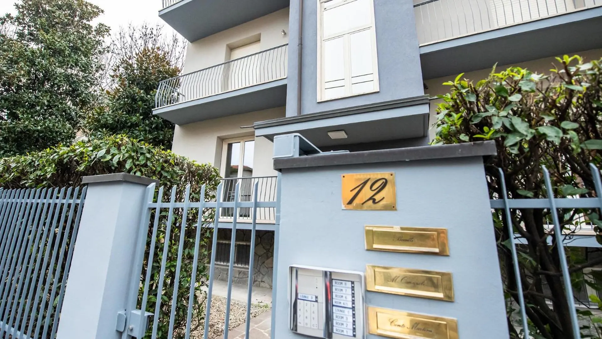 350 M Da Ospedale Maggiore L Parcheggio Prive L Rooms Parma Guest house